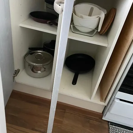 Niinivaaran Tilava Ja Valoisa Yksioe 2